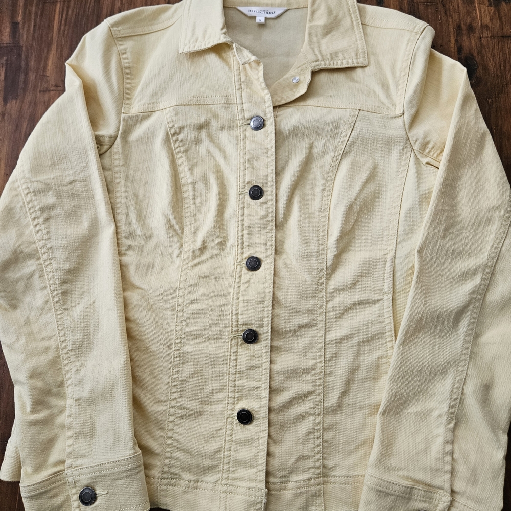Northern Reflections Women's Butter Yellow Denim Jacket Size Small